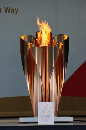 オリンピック聖火トーチの画像
