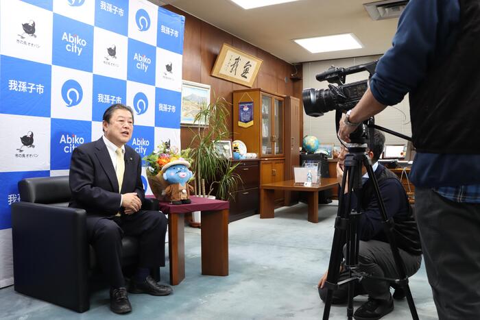 番組収録中の写真