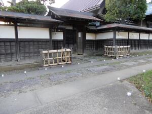 外のあかりのようす