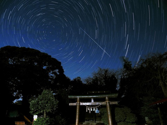 「星に祈り、星に護られ」　拡大版