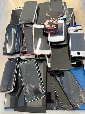 スマートホン